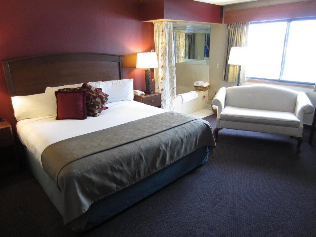 Americinn By Wyndham Hutchinson Kamer foto