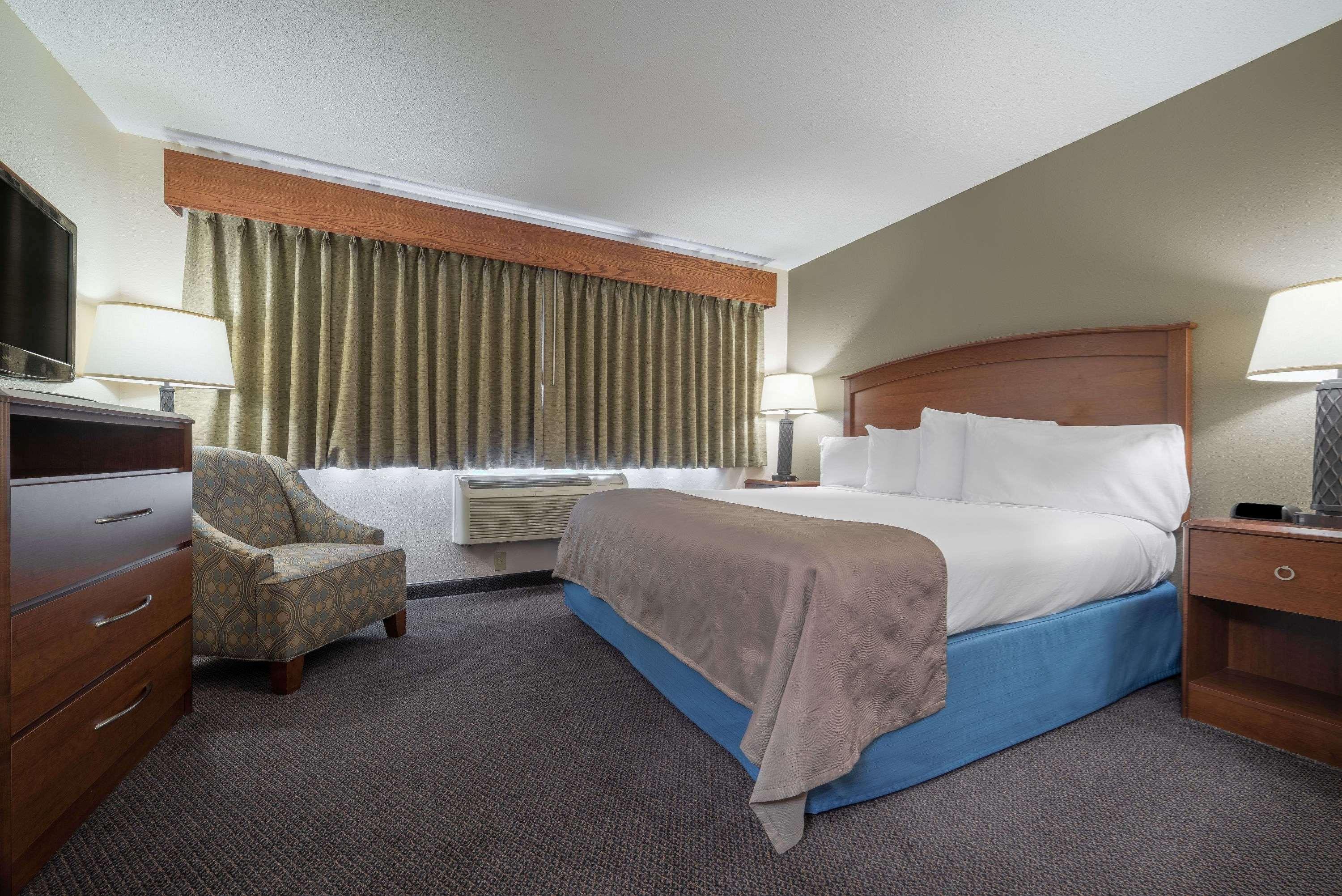 Americinn By Wyndham Hutchinson Buitenkant foto