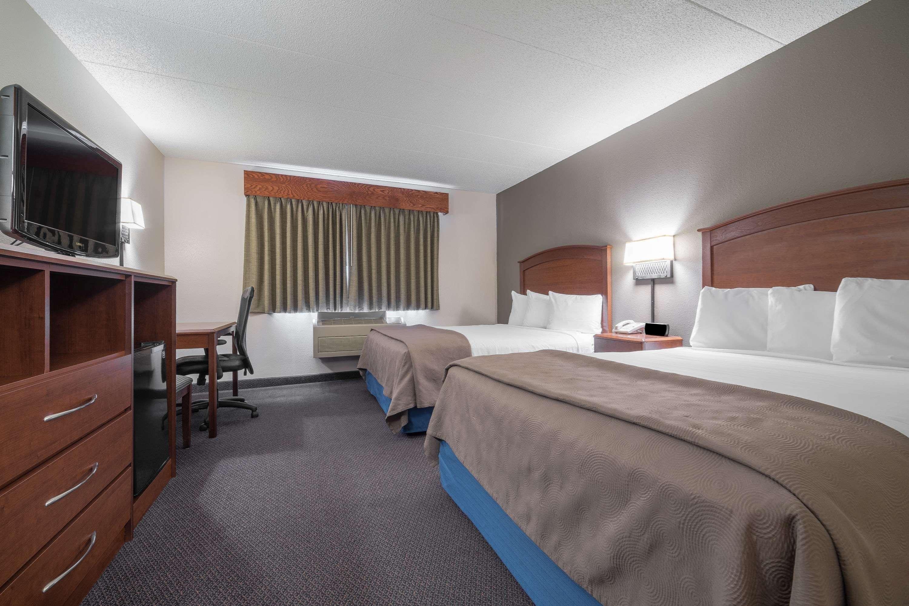 Americinn By Wyndham Hutchinson Buitenkant foto