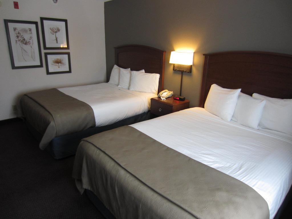 Americinn By Wyndham Hutchinson Kamer foto