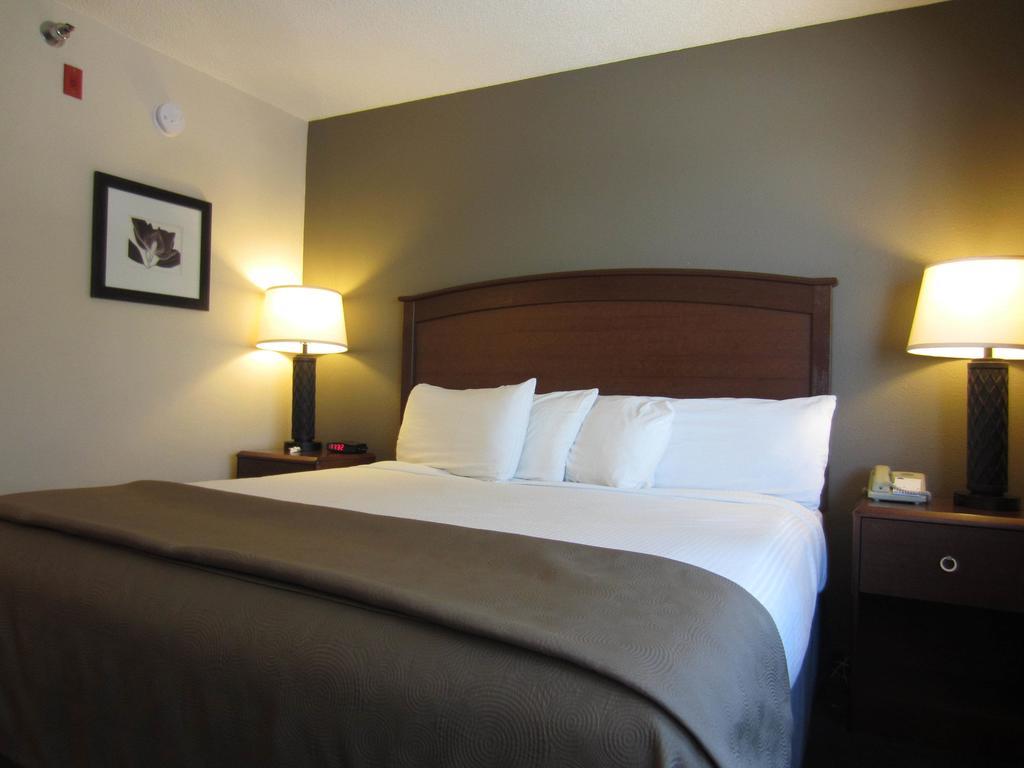 Americinn By Wyndham Hutchinson Kamer foto